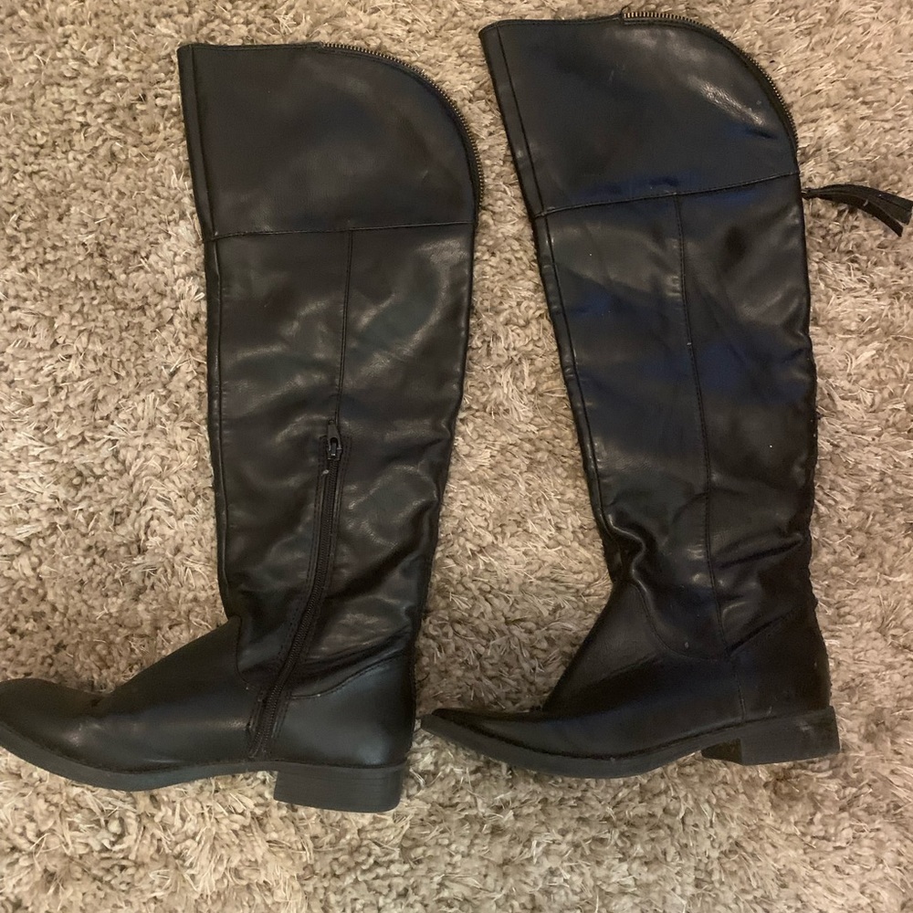 Black tall boots